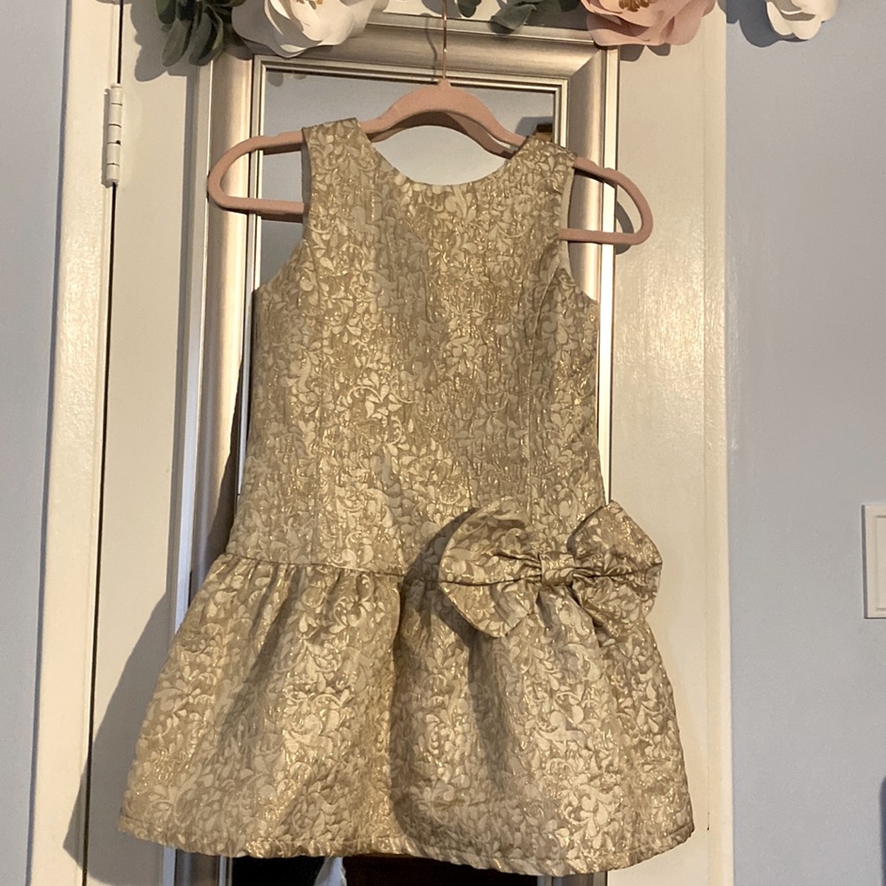 Girls dresses
